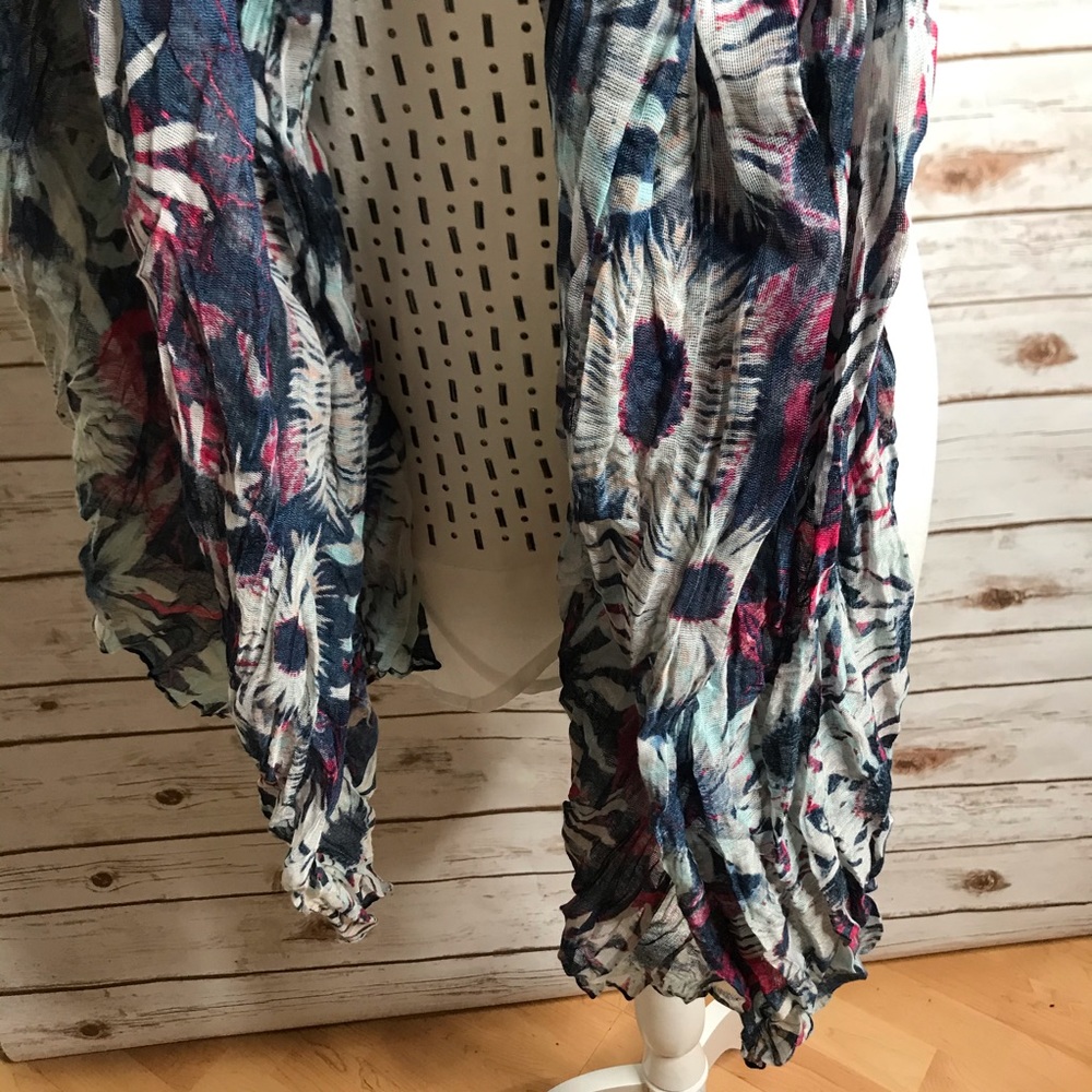 Blue Floral Daisy Scarf - Picture 3 of 5